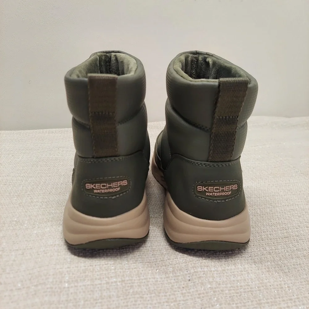 Skechers On-the-GO Olive Green Waterproof Boots 144776 Womens 7
